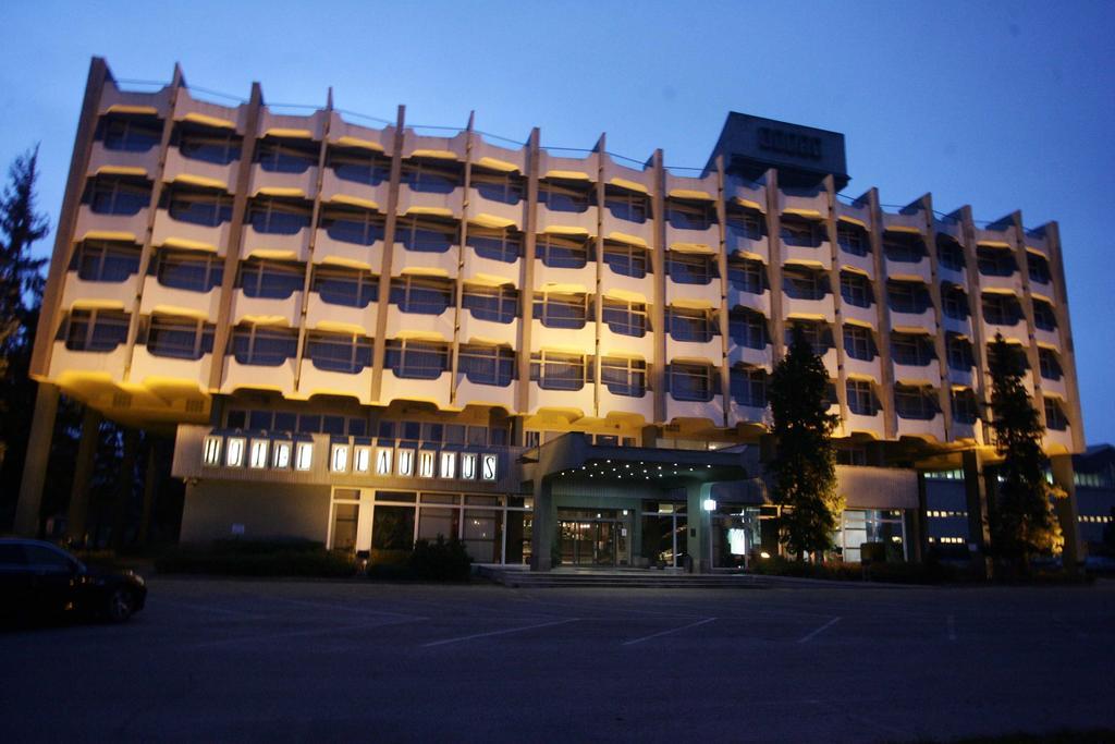 Hotel Claudius Szombathely Exterior photo